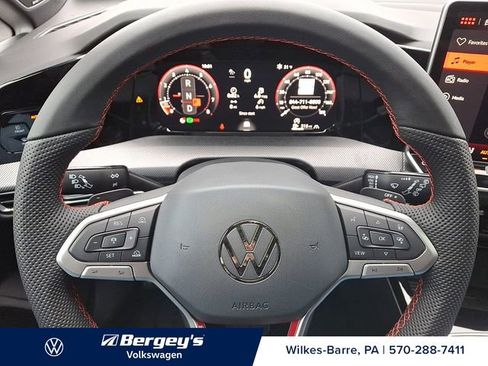 New 2026 Volkswagen GTI SE FWD image 16