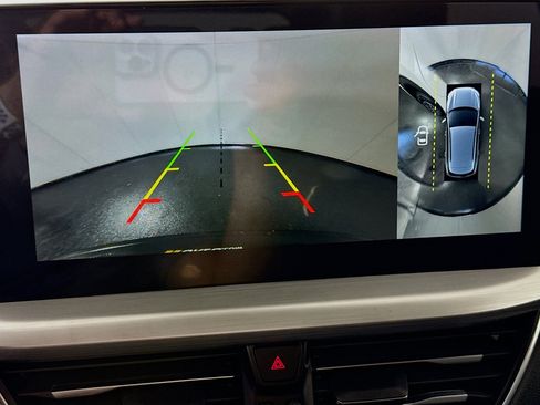 Used 2023 Ford Escape SE w/ PHEV Premium Package FWD image 19