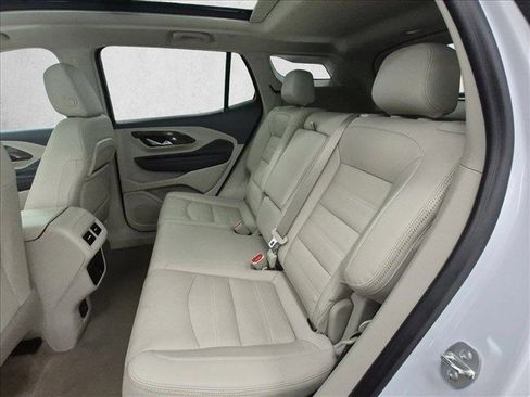 Used 2024 GMC Terrain Denali w/ Denali Premium Package AWD/4WD image 22