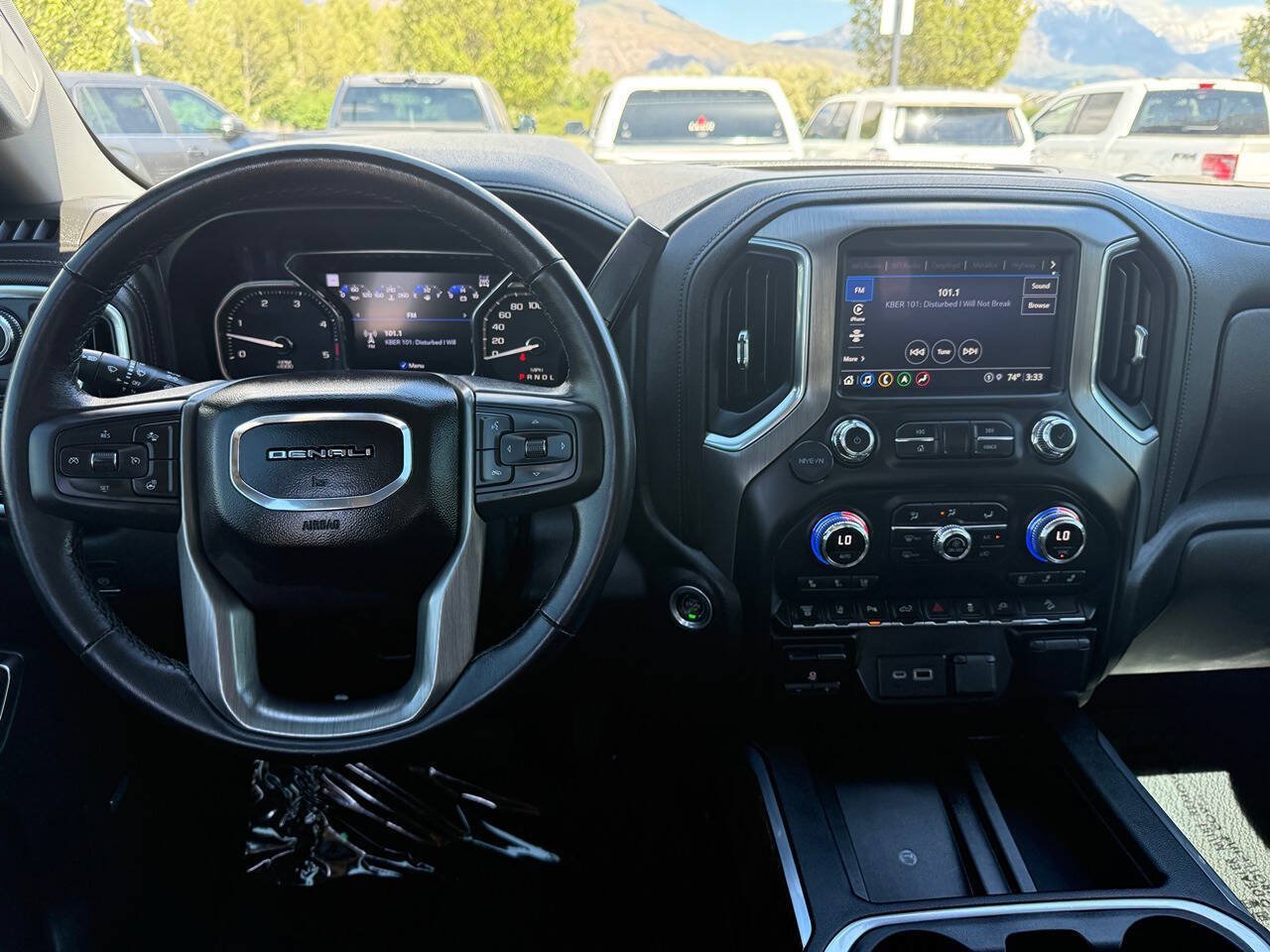 Used 2022 GMC Sierra 3500 Denali w/ Denali Ultimate Package AWD/4WD image 40