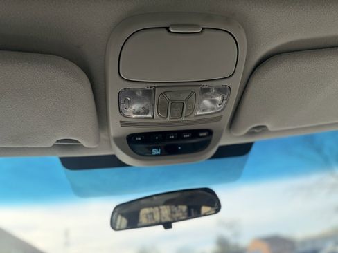 Used 2009 Toyota Sienna XLE image 30