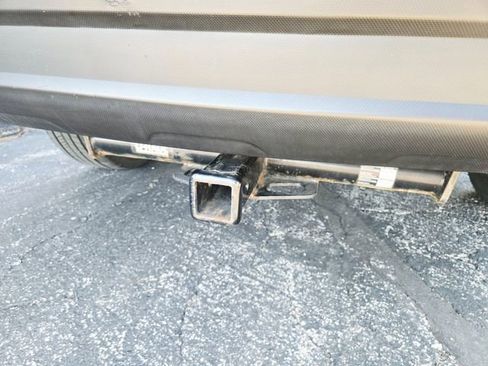 Used 2019 Subaru Forester Limited w/ Popular Package #3 image 9