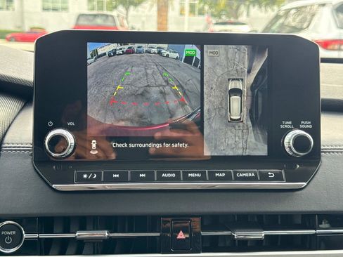 New 2025 Mitsubishi Outlander 4WD Plug-In Hybrid image 29