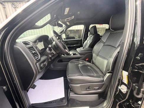 New 2026 RAM 3500 Limited AWD/4WD image 17