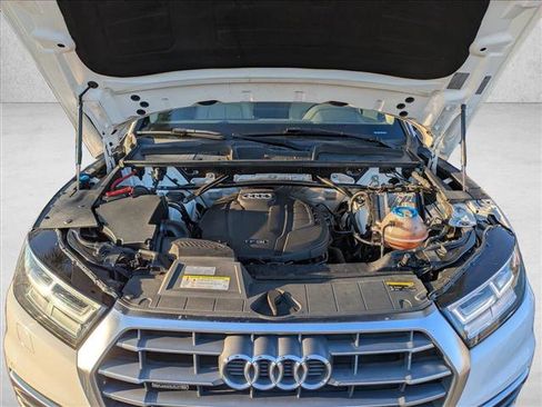 Used 2018 Audi Q5 2.0T Premium Plus w/ Premium Plus Package image 25