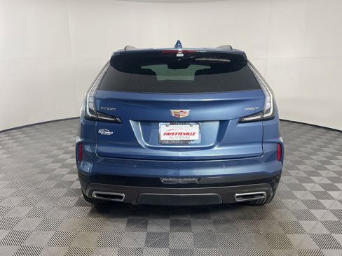 Used 2024 Cadillac XT4 Sport FWD image 4