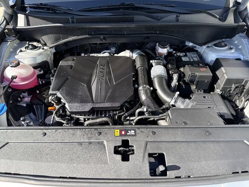 Used 2021 Hyundai Santa Fe Limited w/ Cargo Package image 36