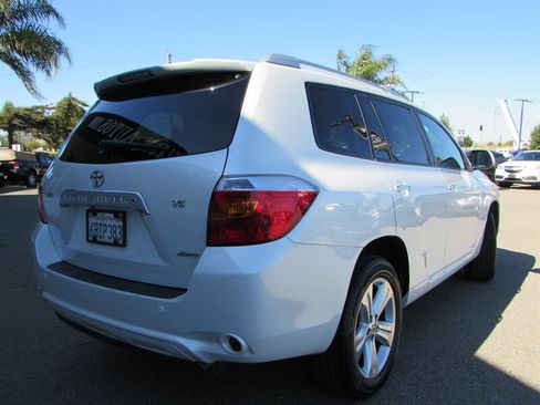 Used 2008 Toyota Highlander Limited AWD/4WD image 4