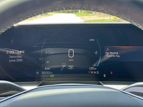 Used 2024 Cadillac Lyriq Luxury RWD image 19