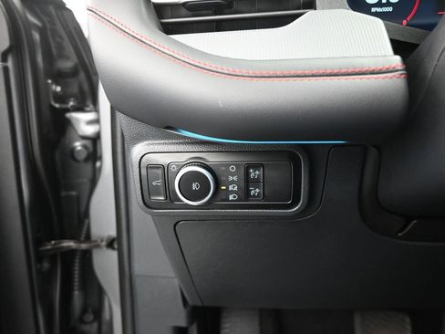 Used 2025 Ford Explorer ST-Line w/ Premium Package RWD image 12