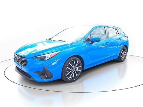 Used 2024 Subaru Impreza 2.0i Sport image 3