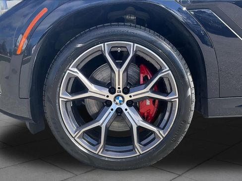 Certified 2022 BMW X6 xDrive40i w/ M Sport Package AWD/4WD image 10