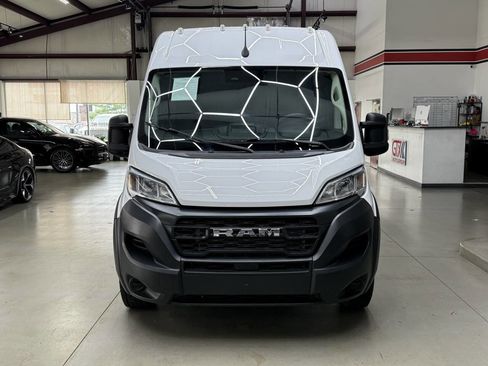 Used 2023 RAM ProMaster 2500 FWD image 6