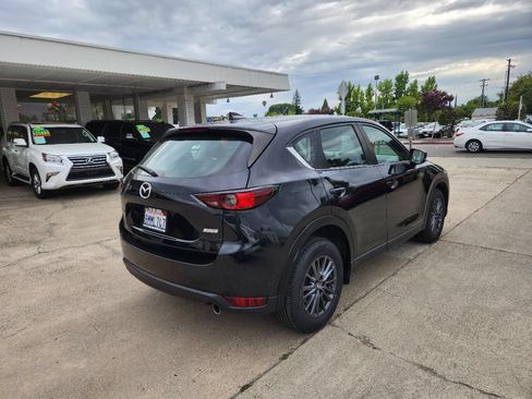 Used 2019 MAZDA CX-5 Sport FWD image 5