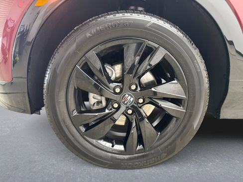 Used 2025 Buick Encore GX Sport Touring w/ Comfort Package image 11