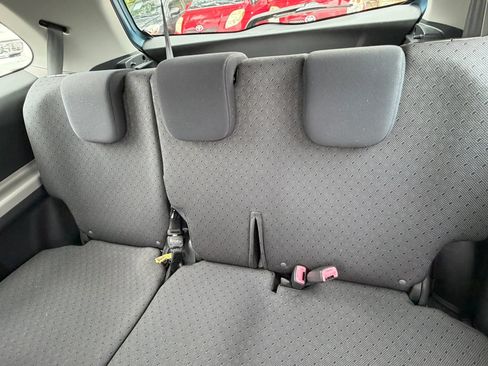 Used 2009 Toyota Yaris S FWD image 15
