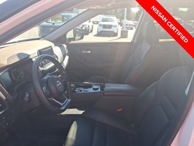 Certified 2023 Nissan Rogue SV w/ SV Premium B Package AWD/4WD image 29