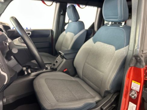 Used 2022 Ford Bronco Outer Banks AWD/4WD image 16
