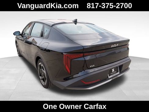 Used 2025 Kia K4 EX image 2