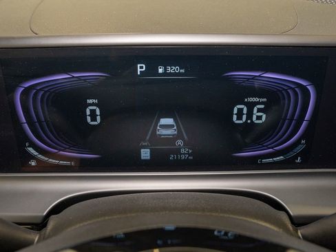 Used 2025 Kia Seltos S image 16