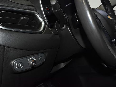 Used 2020 Chevrolet Equinox Premier AWD/4WD image 25