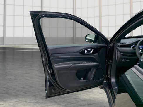 New 2026 Jeep Compass Latitude AWD/4WD image 18