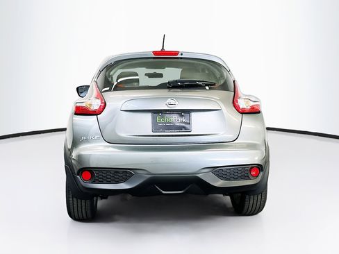 Used 2015 Nissan Juke S FWD image 7