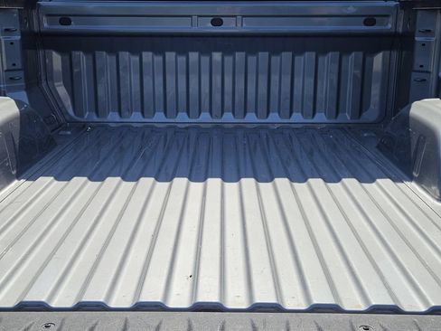 Used 2025 Chevrolet Silverado 1500 LT RWD image 24