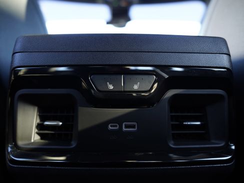 Used 2024 Chevrolet Silverado 1500 ZR2 w/ ZR2 Bison Edition image 14