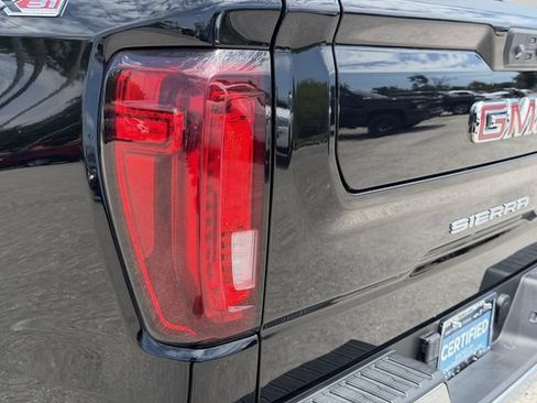 Used 2023 GMC Sierra 1500 SLT w/ SLT Premium Package AWD/4WD image 35