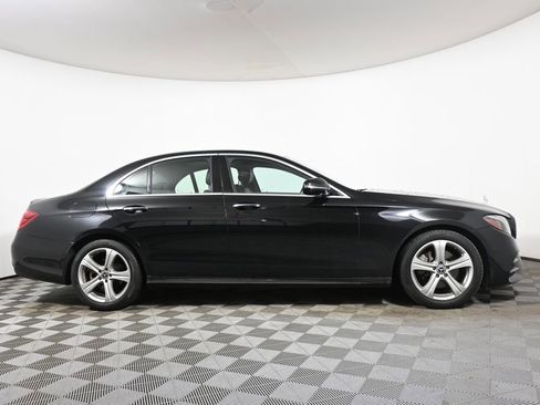 Certified 2018 Mercedes-Benz E 300 4MATIC image 8