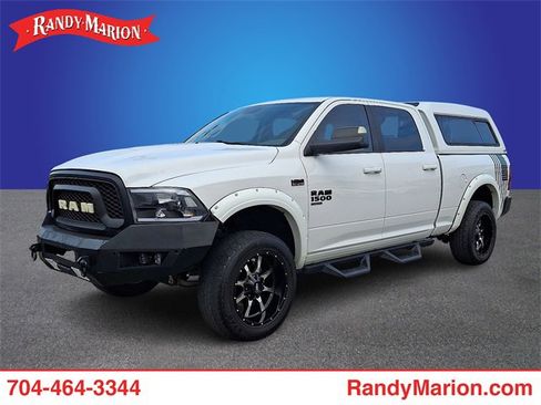 Used 2019 RAM 1500 Classic SLT image 1