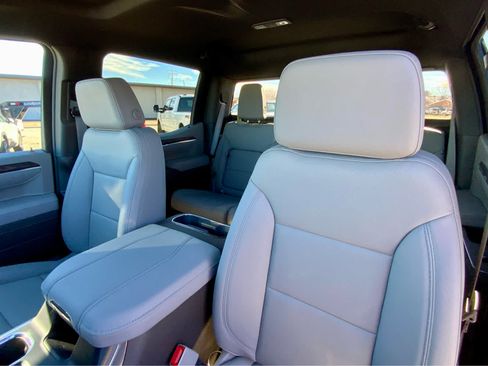 New 2026 GMC Sierra 1500 SLT w/ SLT Convenience Package AWD/4WD image 29