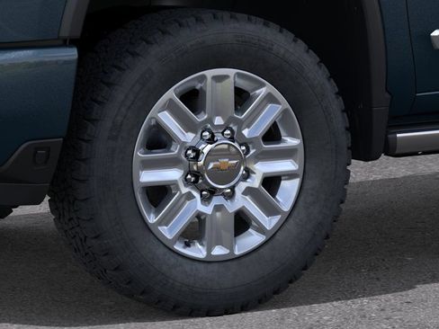 New 2026 Chevrolet Silverado 2500 High Country w/ High Country Premium Package AWD/4WD image 9