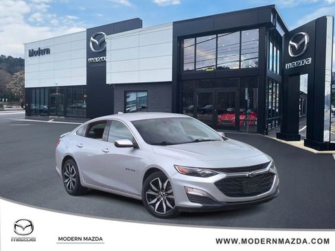Used 2021 Chevrolet Malibu RS FWD image 1