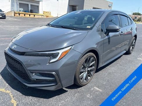 Used 2025 Toyota Corolla XSE FWD image 8