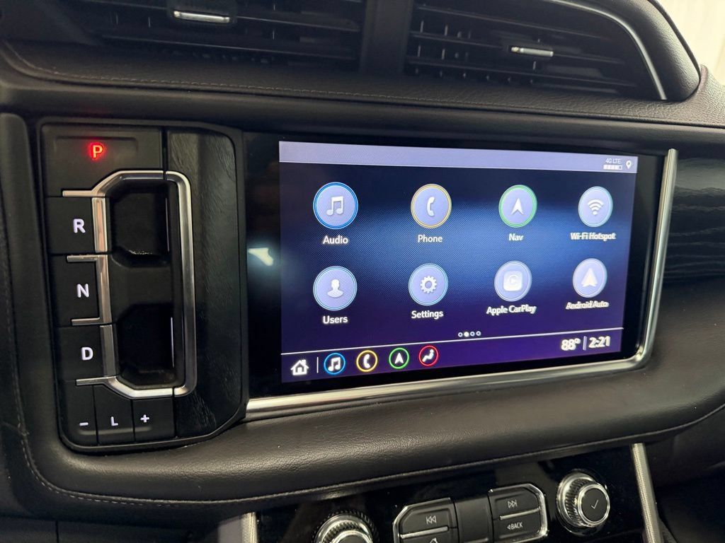 Used 2021 GMC Yukon Denali w/ Denali Premium Package AWD/4WD image 19