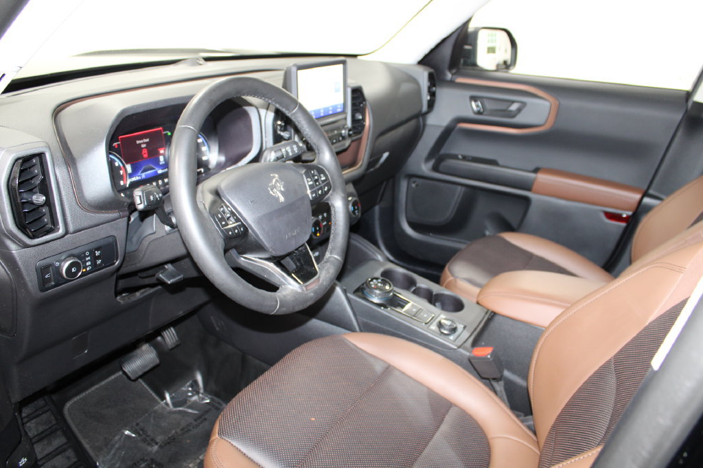 Used 2024 Ford Bronco Sport Badlands w/ Premium Package AWD/4WD image 14