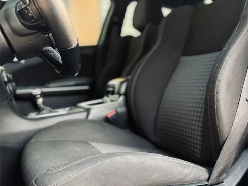 Used 2021 Dodge Charger R/T RWD image 4