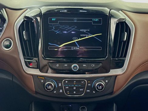 Used 2019 Chevrolet Traverse High Country AWD/4WD image 13