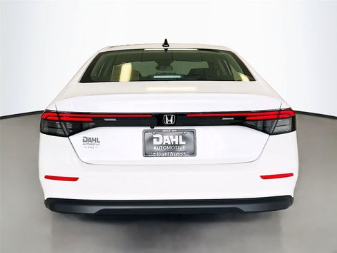 New 2026 Honda Accord SE image 12
