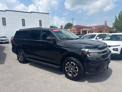 Used 2022 Ford Expedition Max XLT AWD/4WD image 6