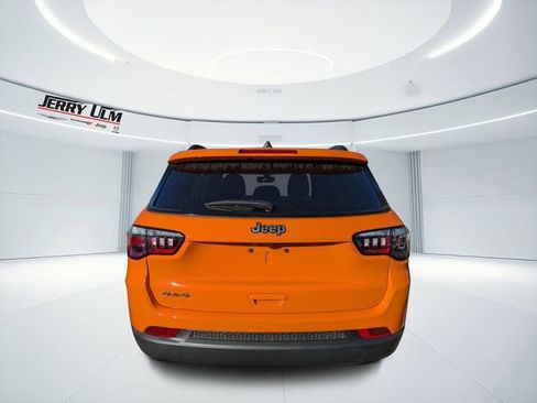 New 2026 Jeep Compass Latitude AWD/4WD image 4