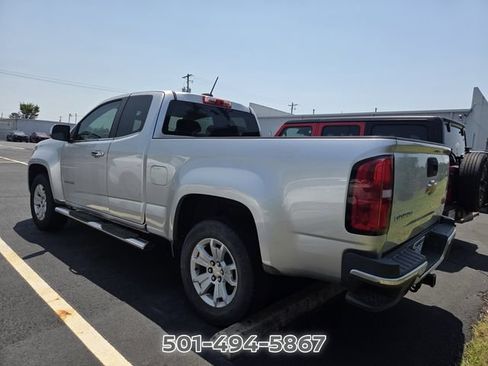 Used 2015 Chevrolet Colorado LT w/ Luxury Package RWD image 2