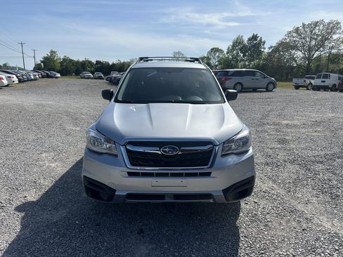 Used 2018 Subaru Forester 2.5i w/ Alloy Wheel Package image 2