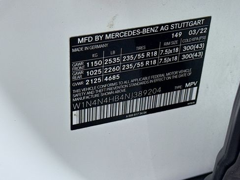 Used 2022 Mercedes-Benz GLA 250 4MATIC w/ Premium Package Lite image 40