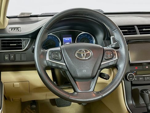 Used 2015 Toyota Camry XLE image 17