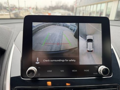 Used 2024 Mitsubishi Eclipse Cross SEL image 18