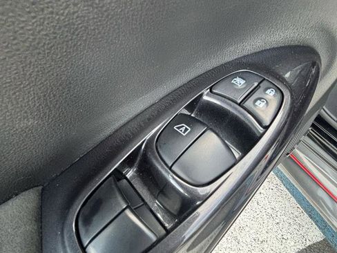Used 2016 Nissan Juke NISMO RS FWD image 28