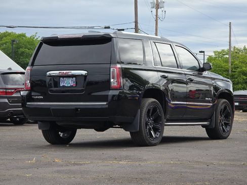 Used 2018 GMC Yukon Denali AWD/4WD image 4